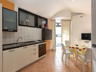 Apartment Jadranovo Ausstattung 12
