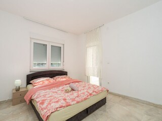 Apartment Karin Features 32