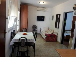 Apartment Povljana Ausstattung 7