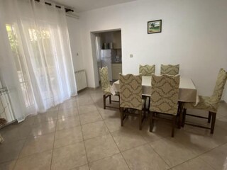 Apartment Kampor Ausstattung 6