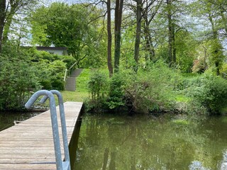 view towards cottage / private though green