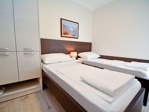Holiday house Residence Maša- Standard Double Room P6