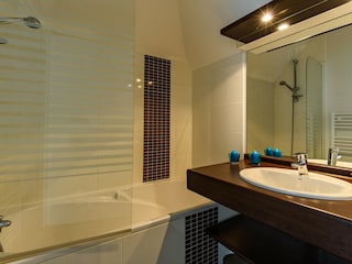 Apartment Plurien Features 14