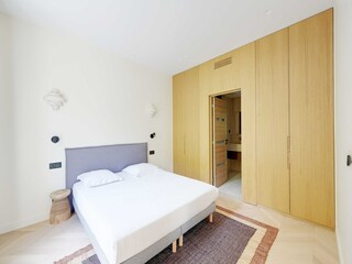 Apartment Paris  5