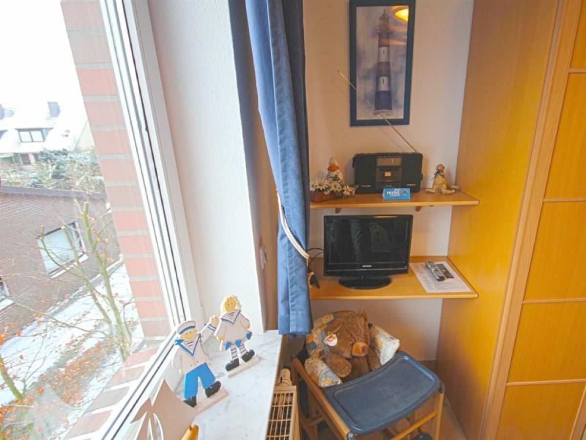 Schreibtisch Am Fenster 2021 Schreibtisch Am Fenster 2021