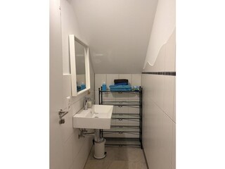 Badezimmer mit Dusche
