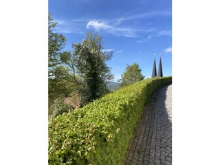 Weg zur Burg Hanstein
