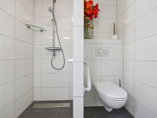 Ferienhaus Den Burg Badezimmer 25