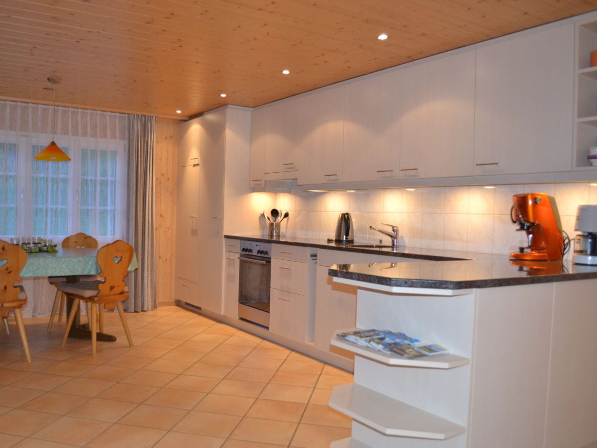 Ferienwohnung Marmorstein, Grindelwald, Familie Sam und Angela Jossi