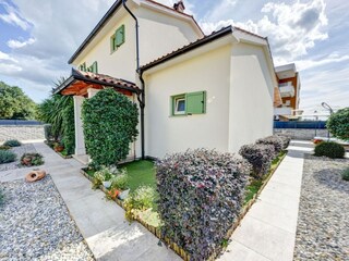 Maison de vacances Peroj Enregistrement extérieur 3