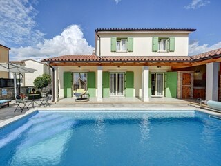 Maison de vacances Peroj  33