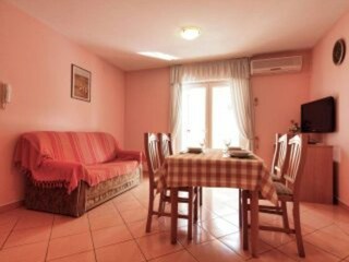 Apartamento Srima Características 6