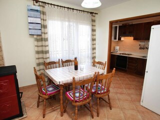 Apartment Vinisce Features 16
