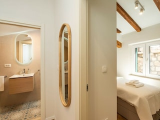 Villa Dubrovnik Features 20