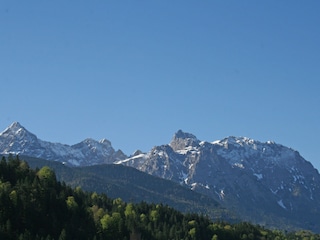 Blick vom Südbalkon (Wohnzimmer)