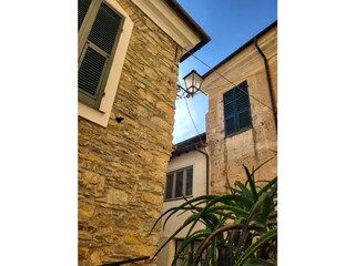 Typisches ligurisches altes Steinhaus