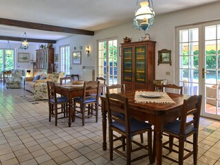 Villa Tenuta Belgatto – Living and dining room