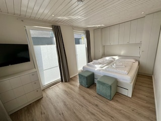 Schlafzimmer 3 im EG