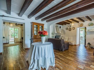 Cottage Pollensa Features 23
