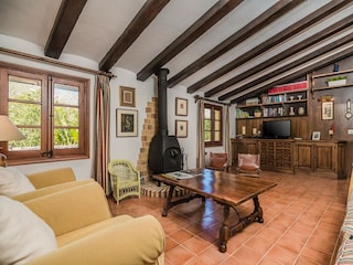 Cottage Pollensa Features 17