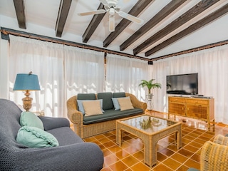 Cottage Pollensa Features 6