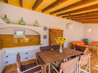 Cottage Pollensa Features 15