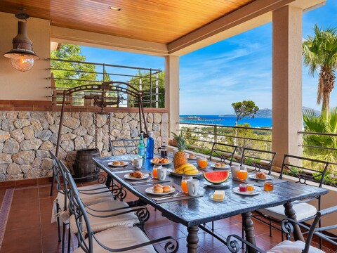 Luxury Villa EL VILA 133 Ref. VP88