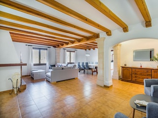 Cottage Pollensa Features 11