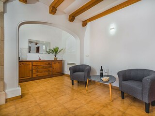Cottage Pollensa Features 13
