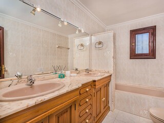 Cottage Pollensa Features 21