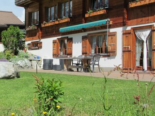 Wohnung im EG mit Terrasse