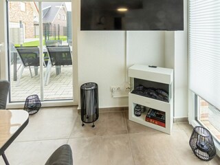 Kamin-/Ofen