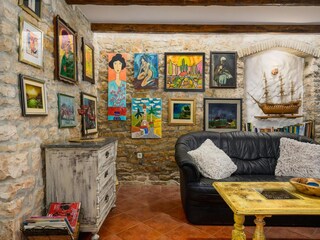 Villa Baderna Features 25
