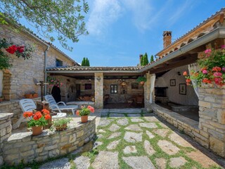 Villa Baderna Outdoor Recording 17