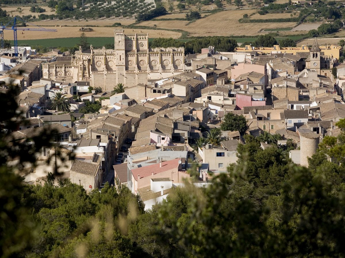 Das malerische Son Servera, 2km von Cala Bona