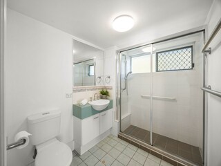 Apartment Welt Features 16