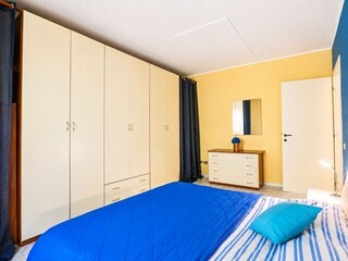Eines von 2 Schlafzimmern