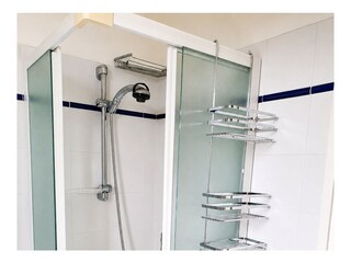 Freundliches Badezimmer