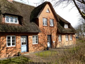 Ferienwohnung 2 am Museum - Alkersum - image1