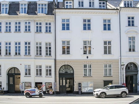 Apartment Residence Near Amalienborg Palace