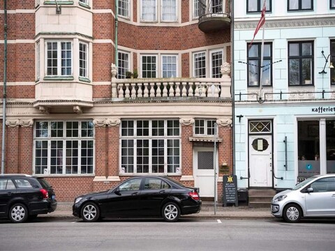 Historic Apartment Near The Citadel