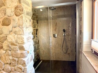 Dusche