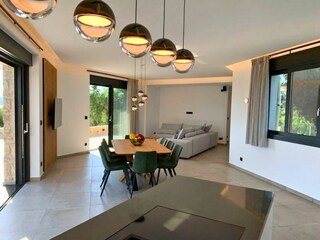 Villa Navira - Wohnbereich mit geschmackvollem Ambiente