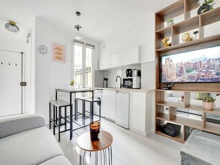 Apartment Paris  8