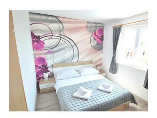 Holiday house Razanac Features 16