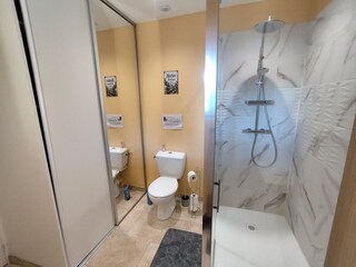 Ferienhaus Piolenc Badezimmer 14