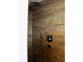 Alpbachtal_Alpbach_Haus Sunnseit_Dusche
