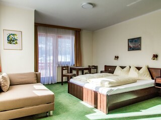 Appartements-Monuth-Appartement16-Schlafzimmer5