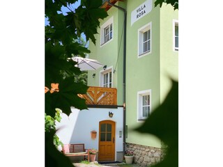 www.villarosa.at