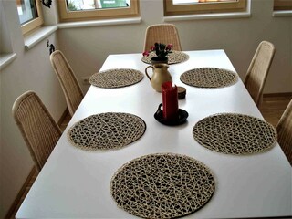 Dining table-1 (2)